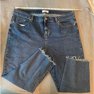 Women’s Levi’s Raw Edge Jeans Sz 16